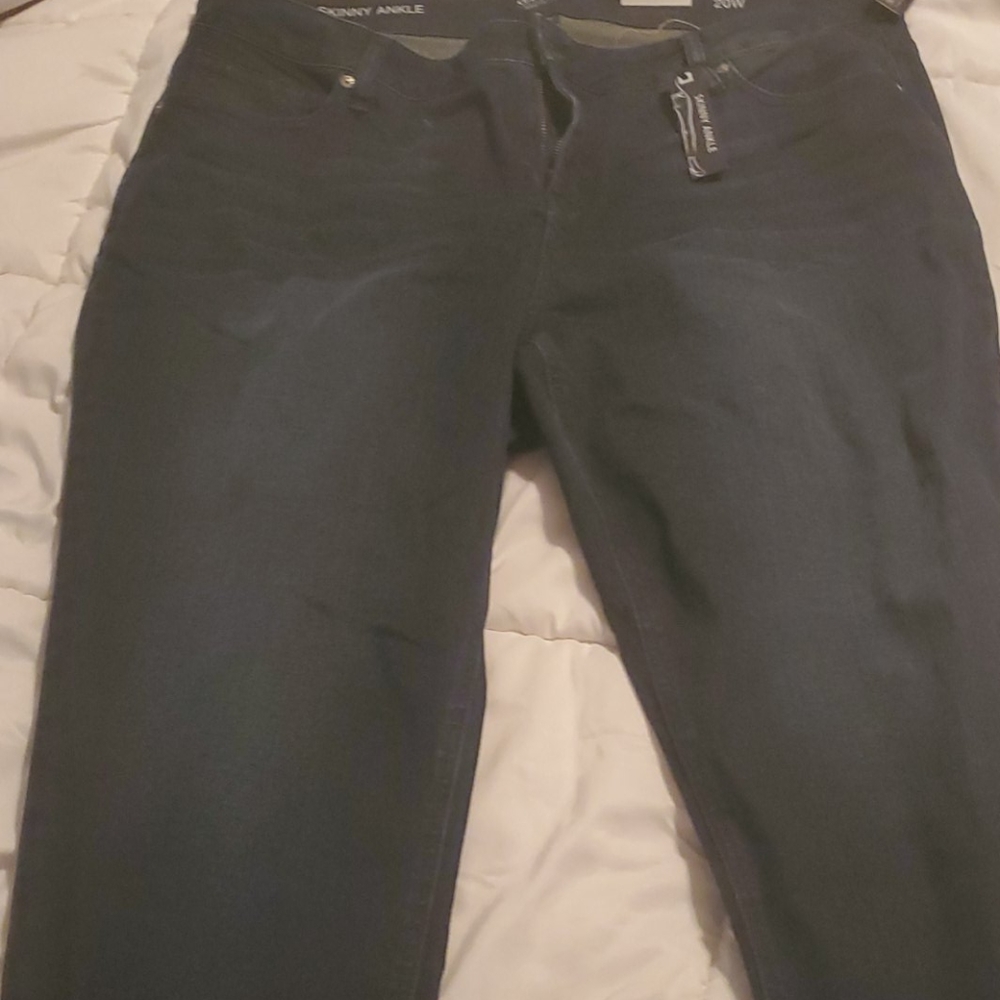 New ankle jeans